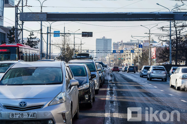 In Ulaanbaatar, the maximum number of city-issued license plates has been capped at 730,000.