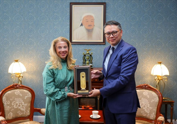 Ministry of Foreign Affairs honored the EU Ambassador