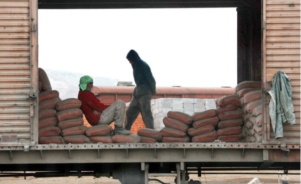 Decision to reduce import tax on cement impacts negatively on operations of 7 domestic factories